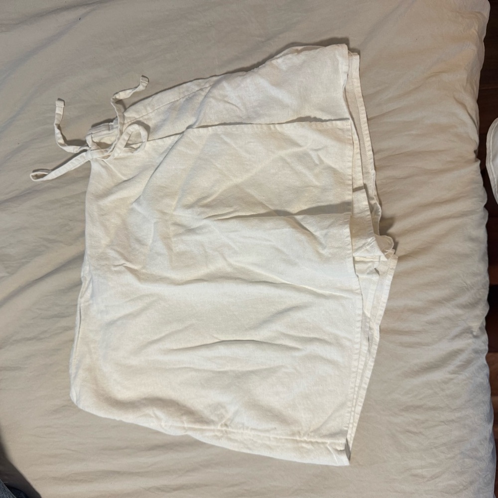 Old Navy White Women's Skort